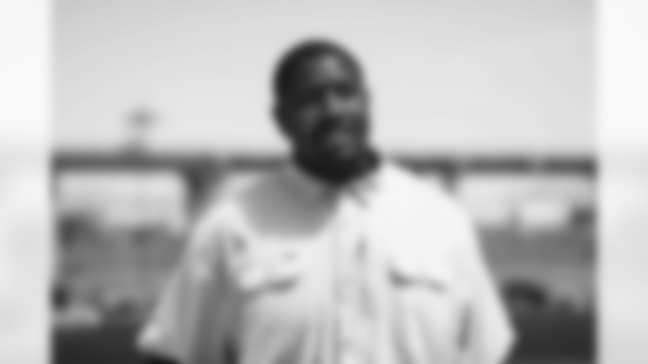 Arizona Cardinals offensive lineman Kelvin Beachum (68) travels to Minneapolis for the Week 3 preseason game between the Arizona Cardinals and the Minnesota Vikings on Tuesday, Aug. 22, 2023.