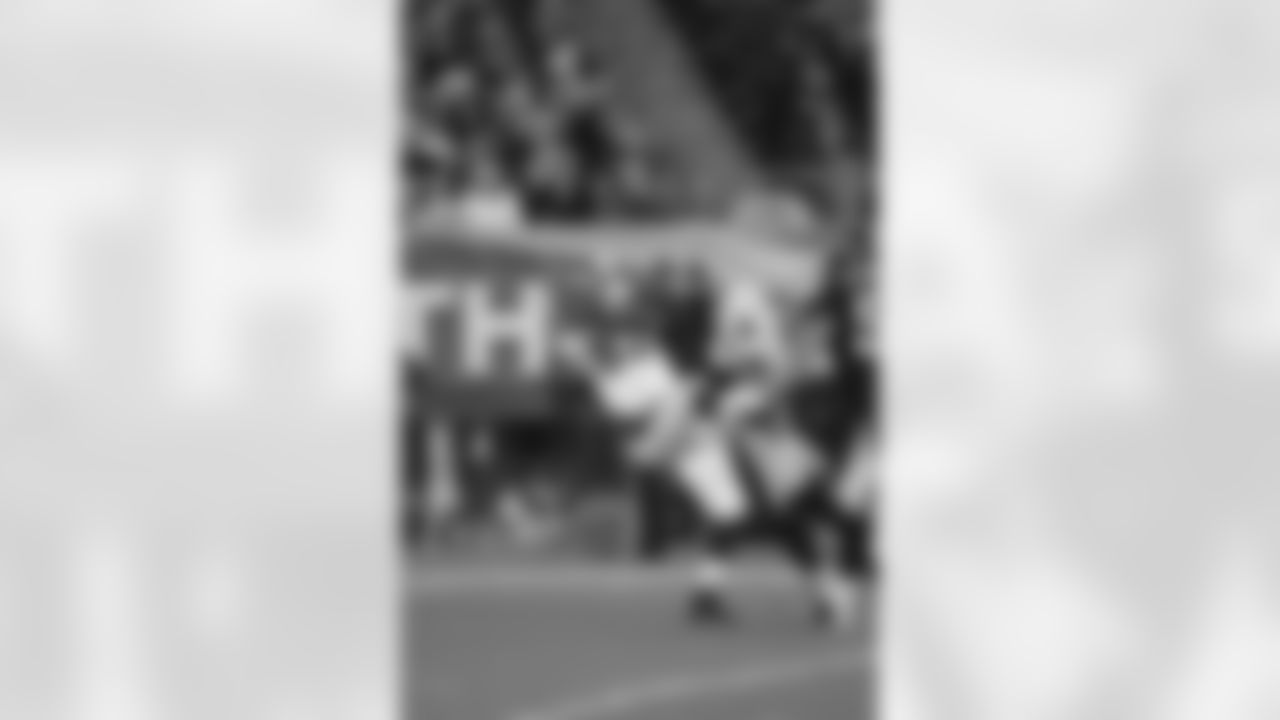 Cardinals at Eagles
