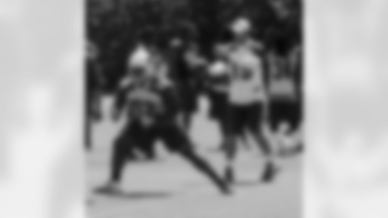 Skelton practice snap from Bartholomew