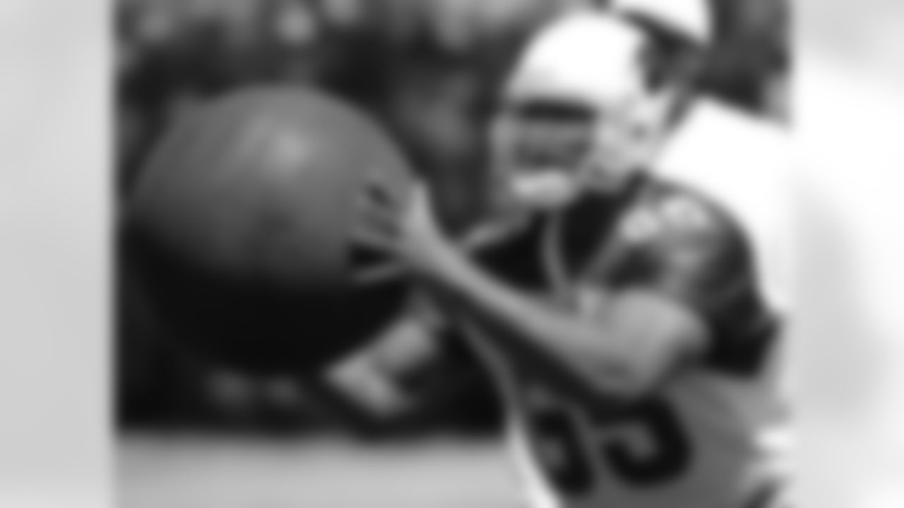 Tackle Thaddeus Coleman