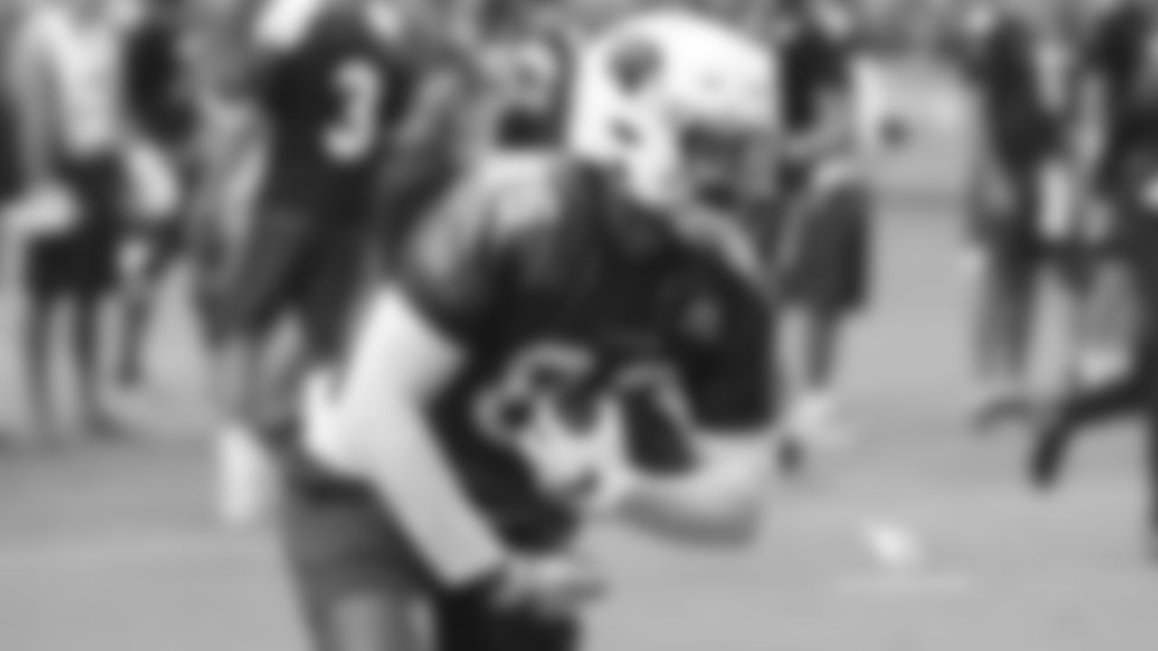 TE Ricky Seals-Jones