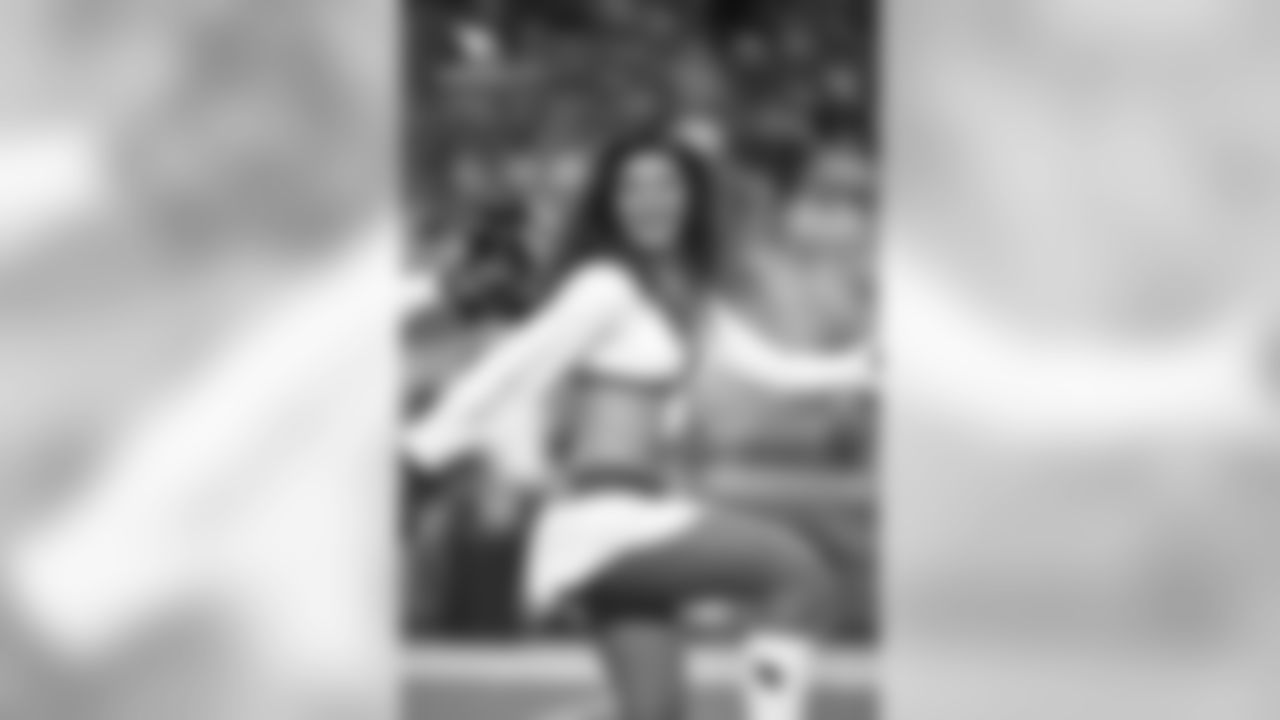 Images of Cardinals cheerleader Kaylin during the 2018 season