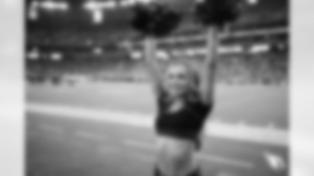 The Arizona Cardinals Cheerleaders during the Week 5 game against the Cincinnati Bengals on Sunday, Oct. 8, 2023.
