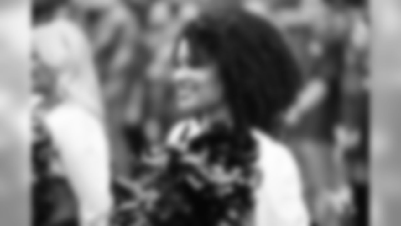 Images of Cardinals cheerleader Tequasia during the 2019 season