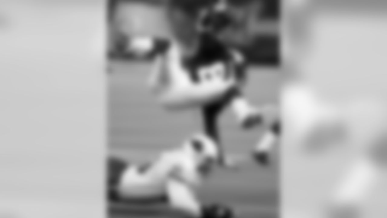 1999: CB Coby Rhinehart, SMU