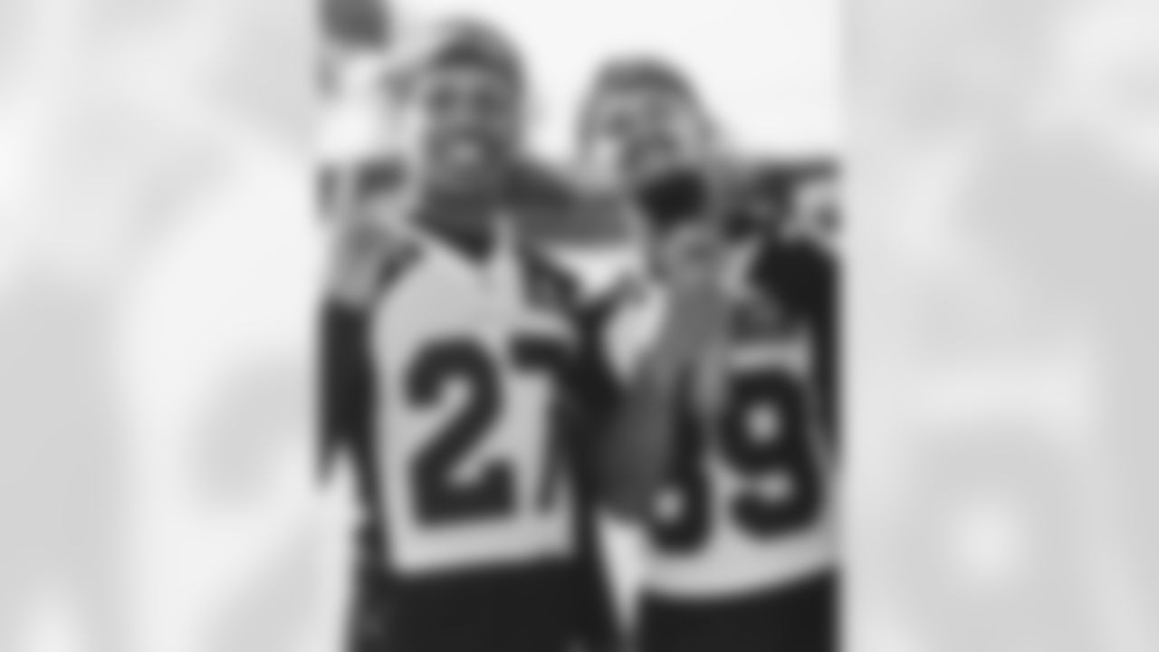 CB Kevin Peterson, CB Jace Whittaker