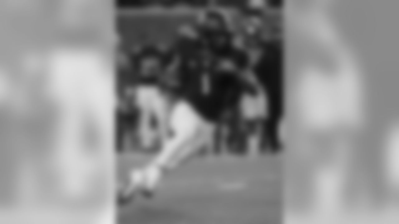 Shelton Gibson, West Virginia: Projected fifth-rounder
