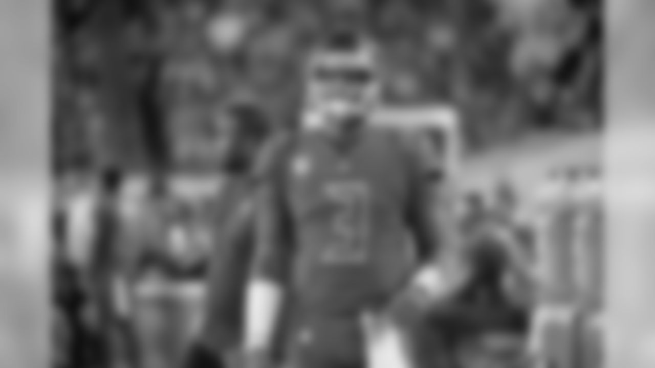 QB Jameis Winston