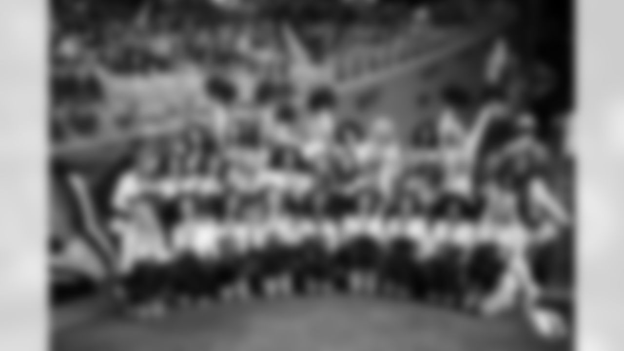 The Arizona Cardinals Cheerleaders during the game against the New England Patriots on Monday, Dec. 12, 2022 in Glendale, AZ.