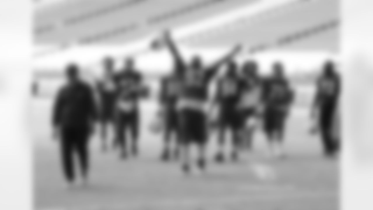 Day 22: DT Frostee Rucker celebrates the last day of Cards Camp