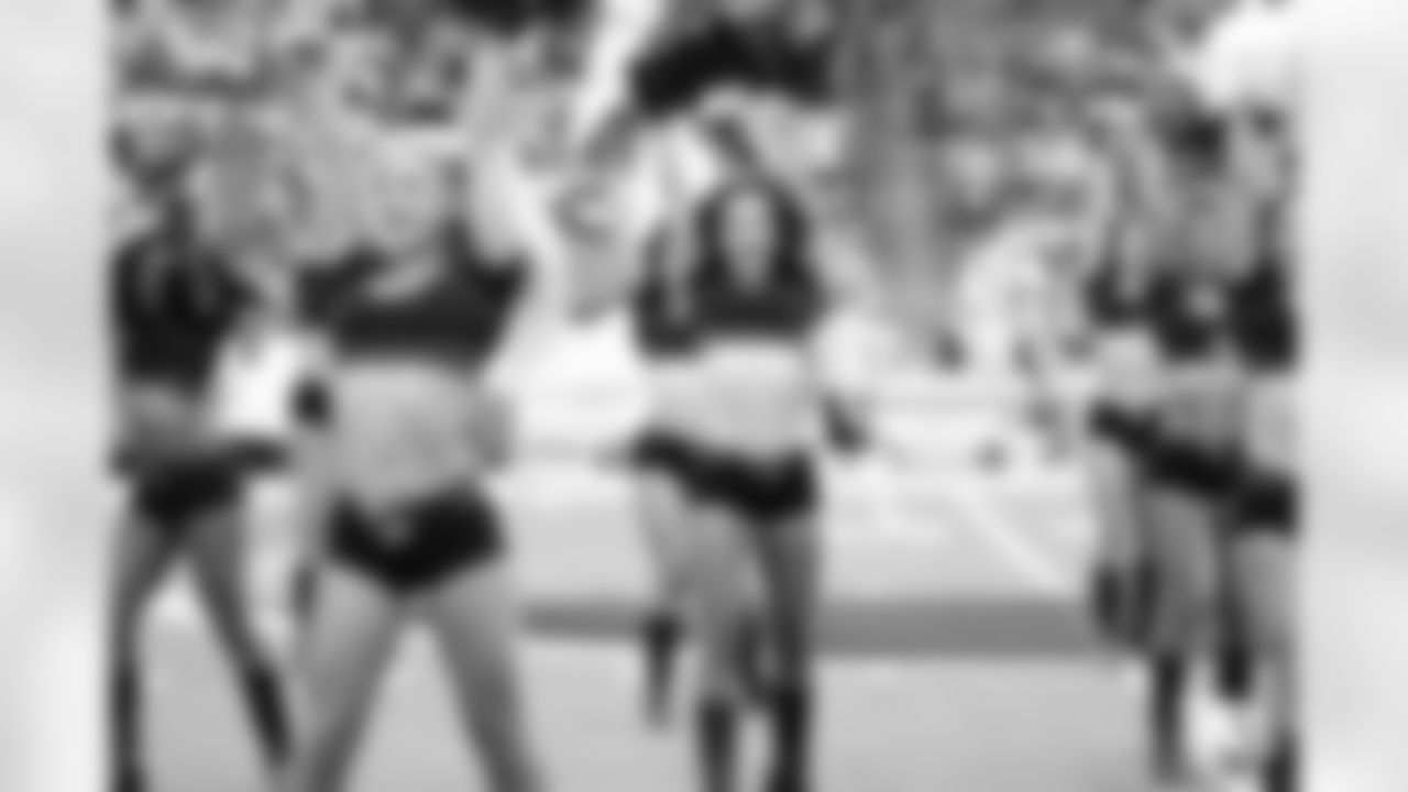 The Arizona Cardinals Cheerleaders during the Week 5 game against the Cincinnati Bengals on Sunday, Oct. 8, 2023.