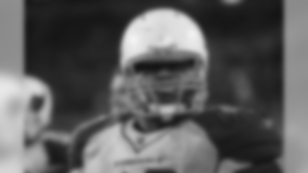 2006: OG Deuce Lutui, USC