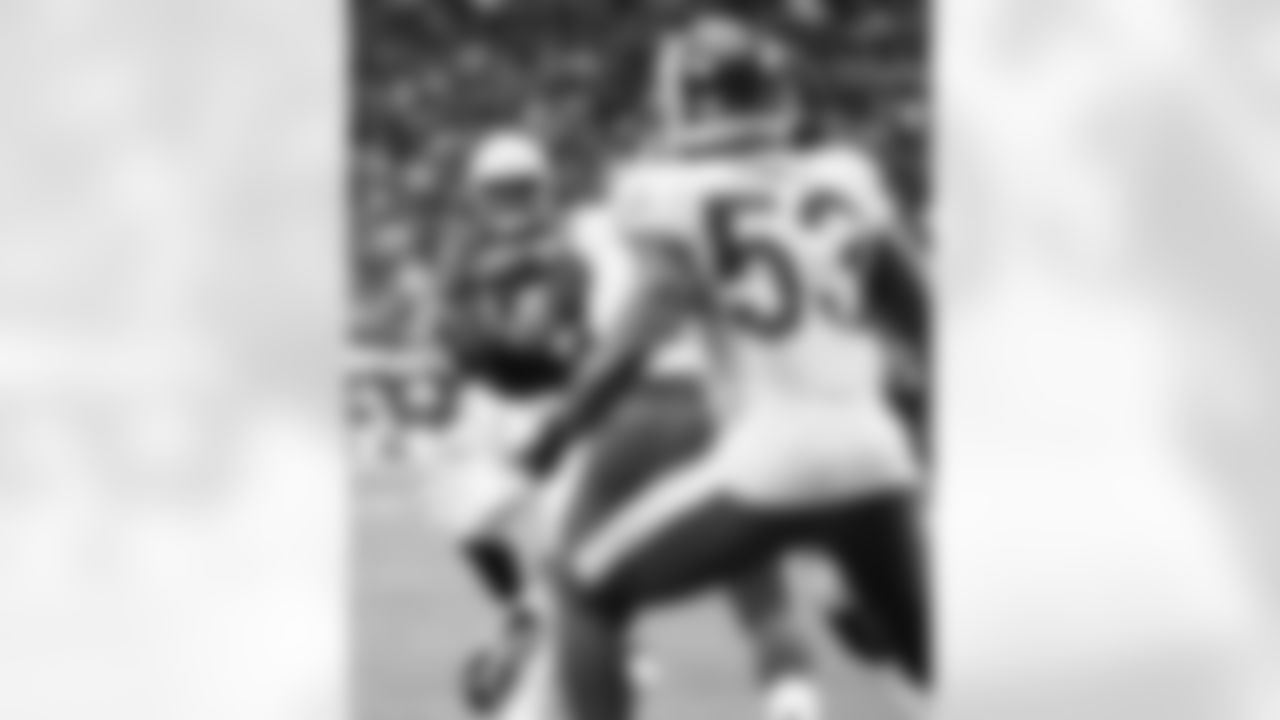 Arizona Cardinals quarterback Kyler Murray (1) during the 2022 regular season game between the Arizona Cardinals and the Los Angeles Rams on Sunday, Sept. 25, 2022 in Glendale, AZ.