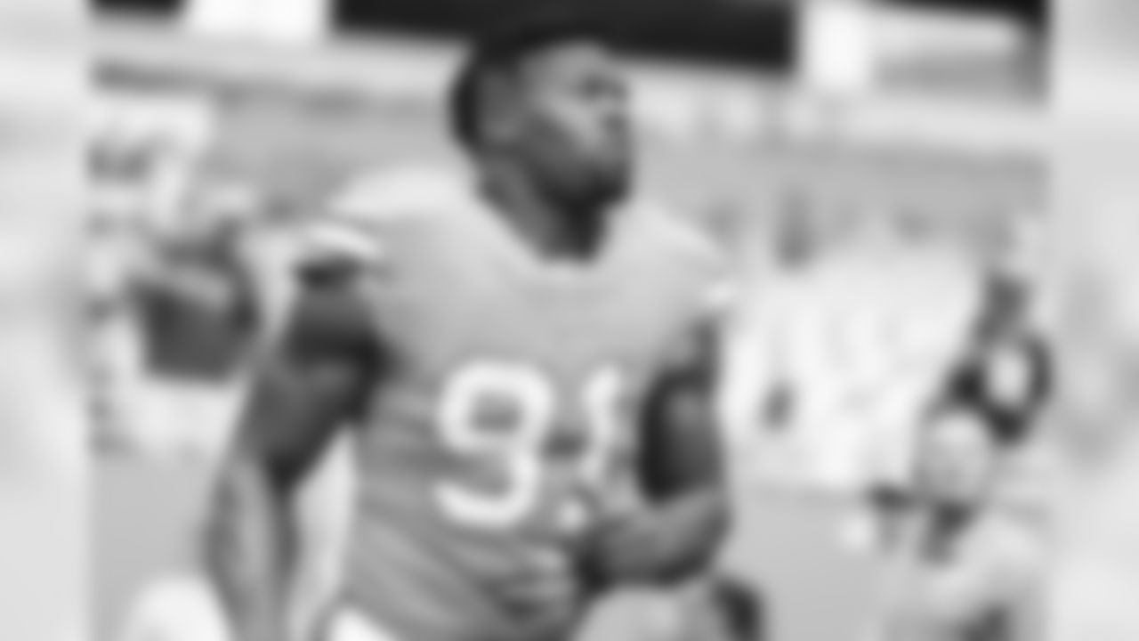 Defensive end Cameron Wake