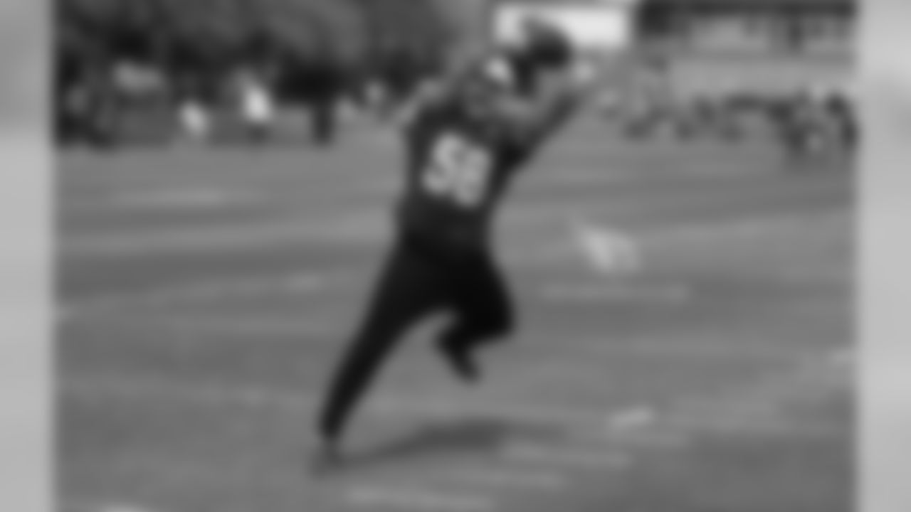 LB Scooby Wright