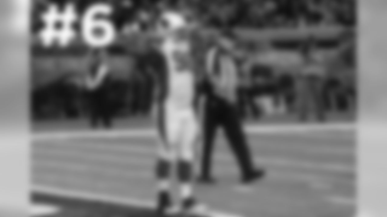 DT Frostee Rucker celebrates a sack