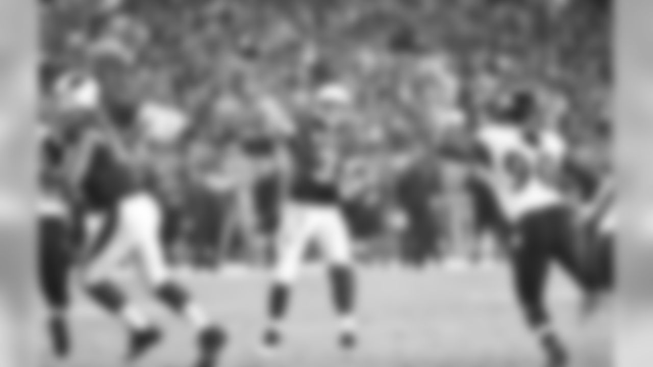 QB Carson Palmer