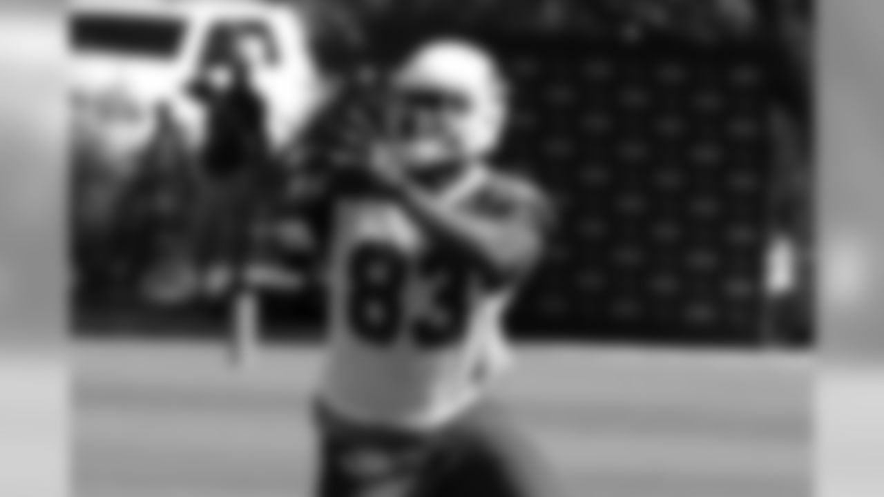 TE Gerald Christian
