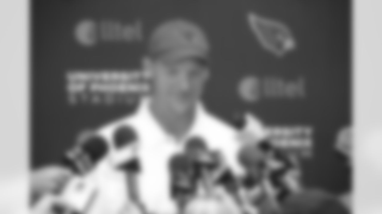 Coach Whisenhunt speaks to the media after practice, Photo by Peter Vander