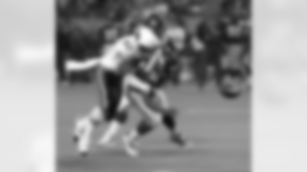 Honorable mention: DE Simeon Rice, first round, 1996