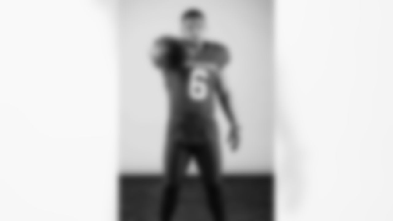 Arizona Cardinals running back James Conner (6) poses for a photo during a photoshoot for the 2023 Arizona Cardinals Uniforms on Thursday, April 13, 2023.