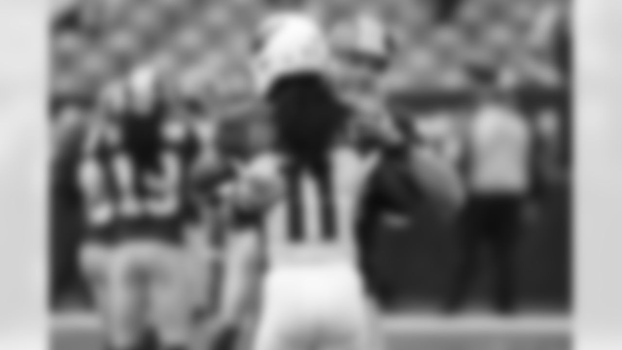 Larry Fitzgerald pregame