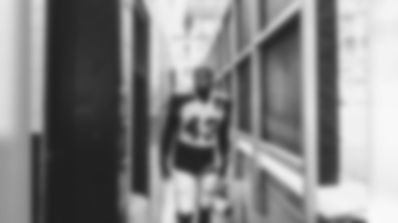 OLB Haason Reddick