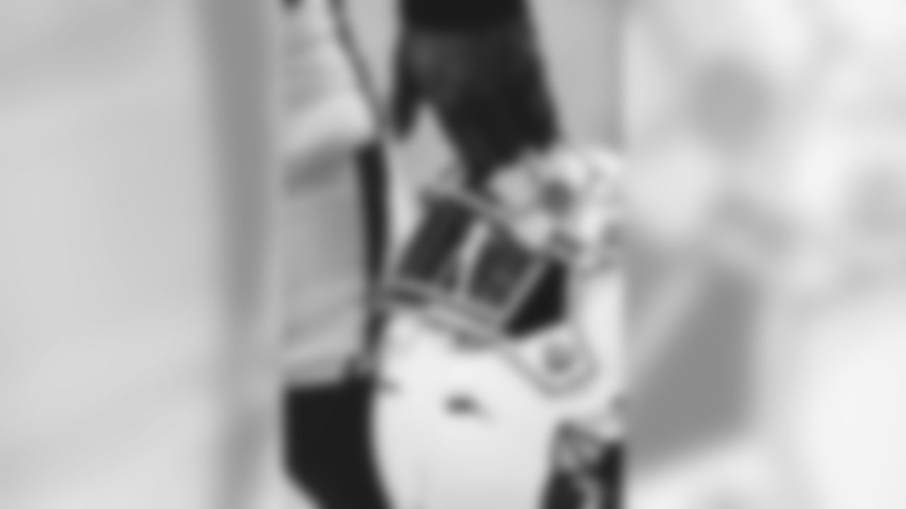 QB Kyler Murray's helmet