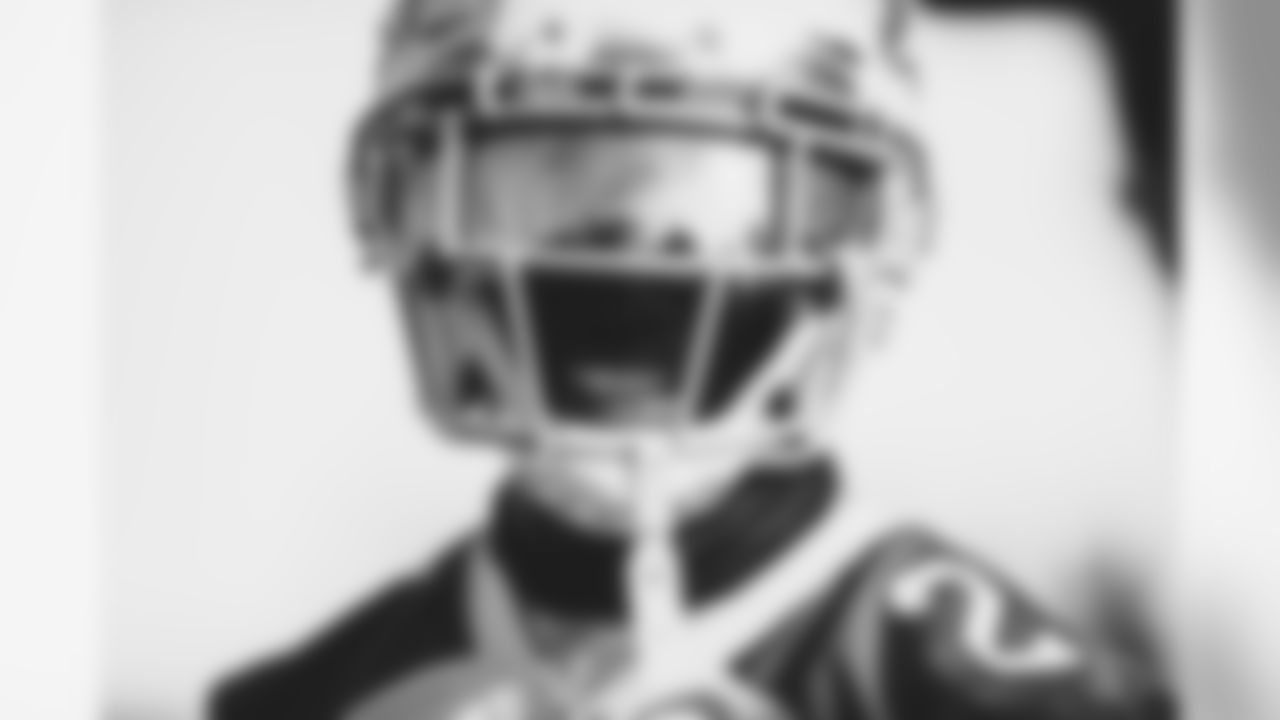 CB Chris Jones
