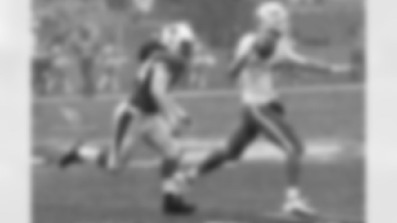 LB Markus Golden chases Dolphins quarterback Ryan Tannehill