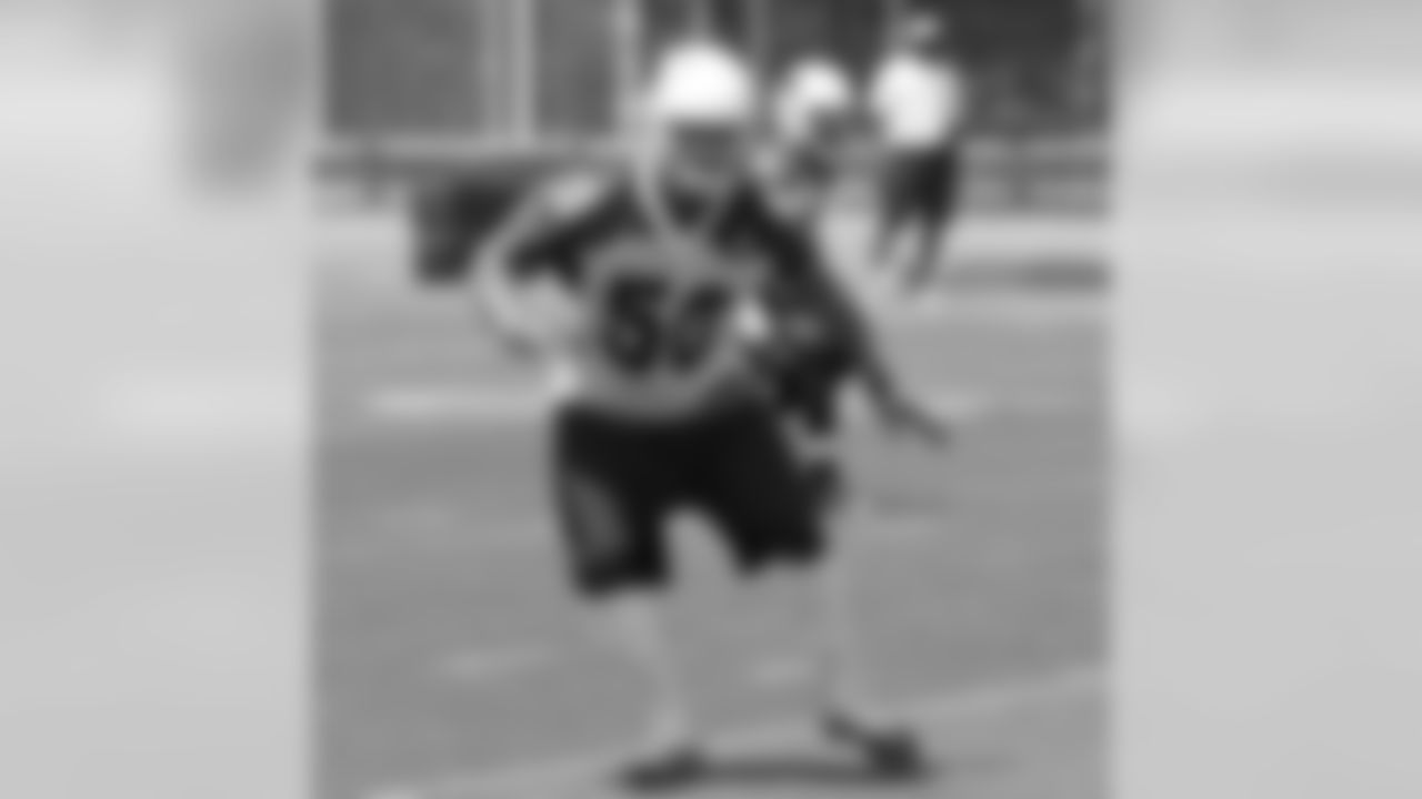 LB Larry Foote