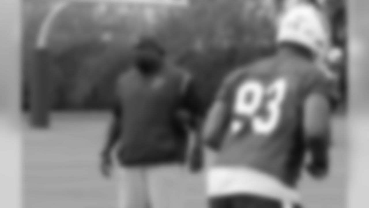 Defensive line coach Brentson Buckner