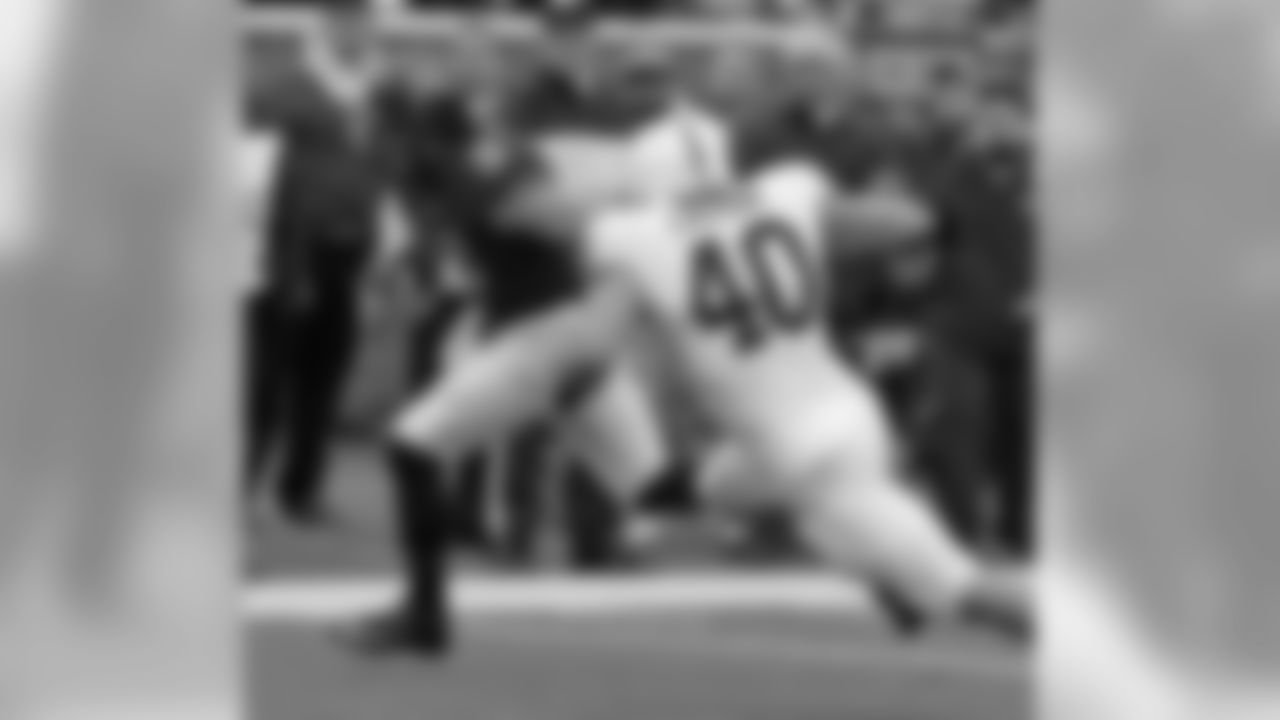 Penn State LB Glenn Carson