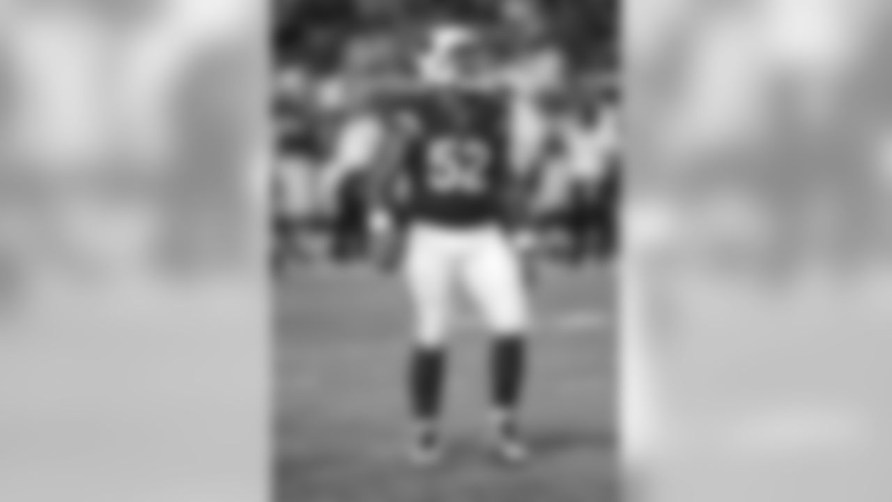 LB LaMarr Woodley
