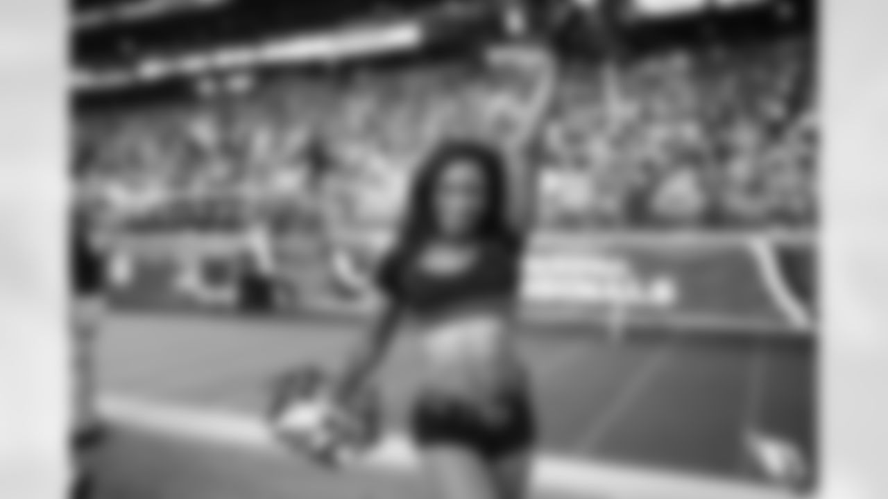 The Arizona Cardinals Cheerleaders during the Week 5 game against the Cincinnati Bengals on Sunday, Oct. 8, 2023.
