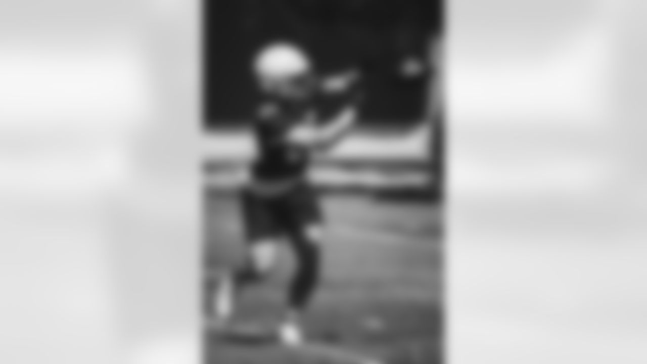TE Trey McBride catches a pass during rookie minicamp