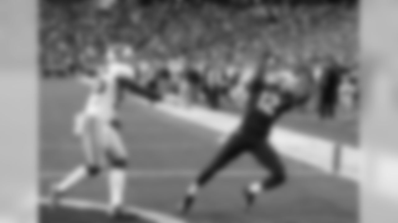 Week 17: WR Andre Roberts tied the game against San Francisco with a fourth-quarter touchdown reception.