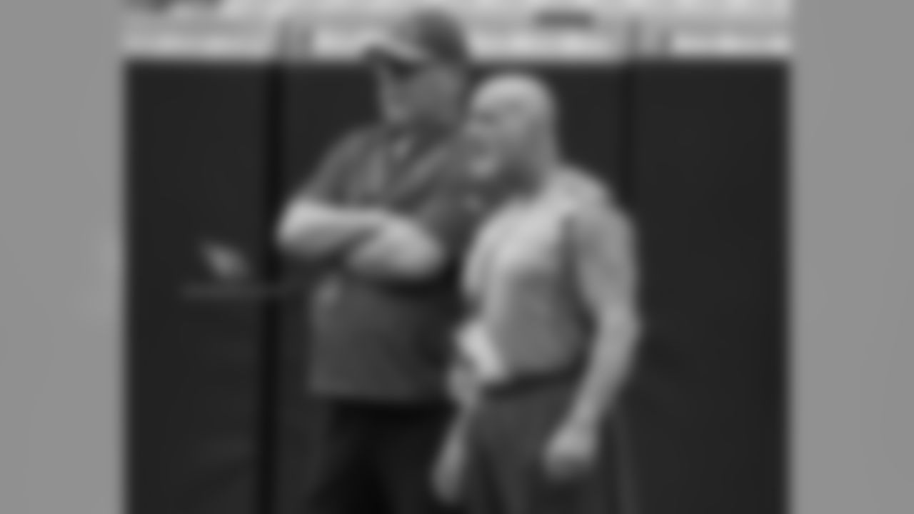 Bruce Arians with strength and conditioning coach Buddy Morris