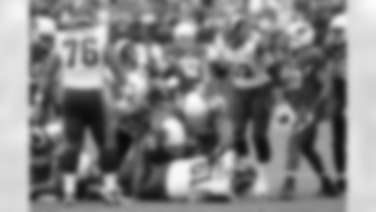 No. 18 (tie): DT Alameda Ta'amu, 13 tackles