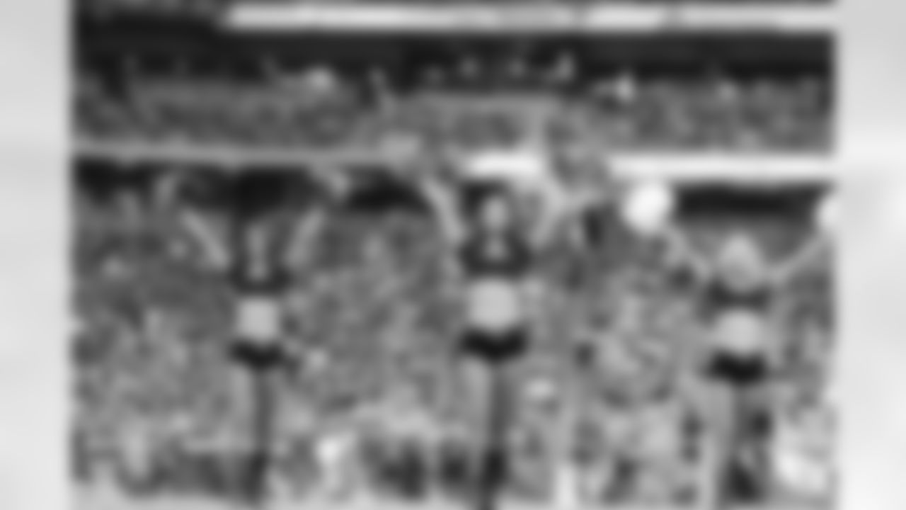 The Arizona Cardinals Cheerleaders during the Week 5 game against the Cincinnati Bengals on Sunday, Oct. 8, 2023.