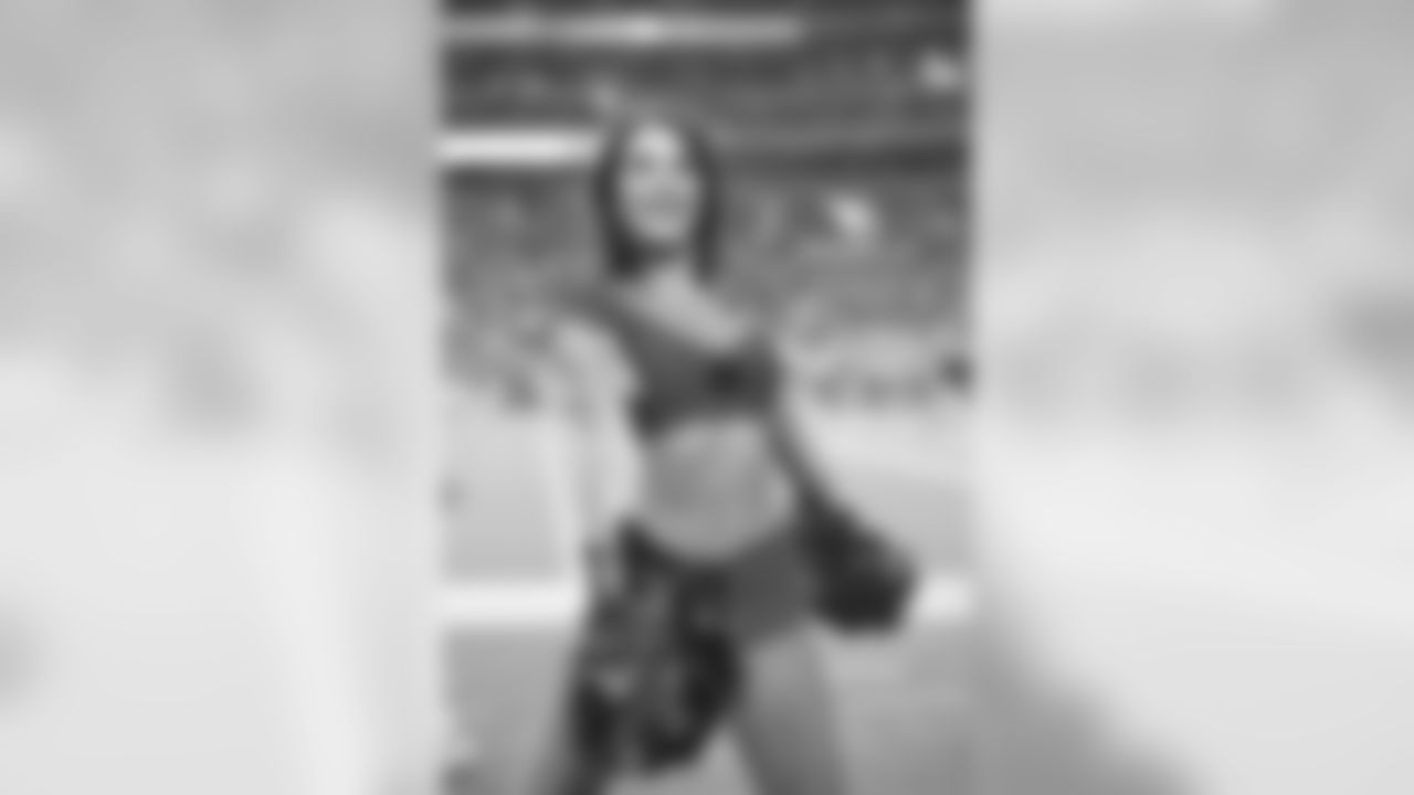 Images of Cardinals cheerleader Kelsie during the 2018 season