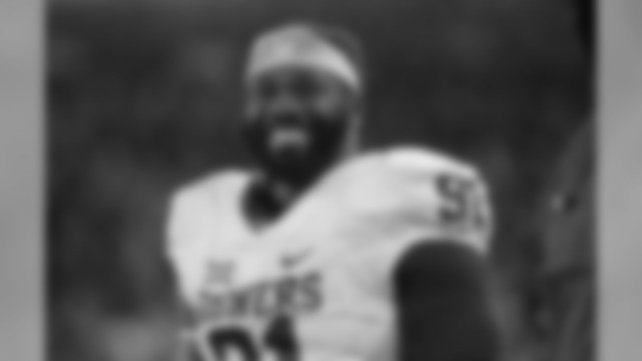 Oklahoma DE Charles Tapper: Projected third-rounder