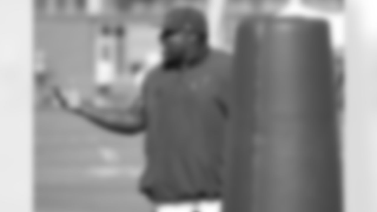 Defensive line coach Brentson Buckner