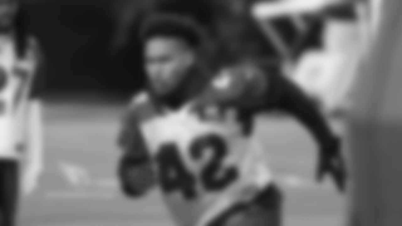 CB Jonathan Owens