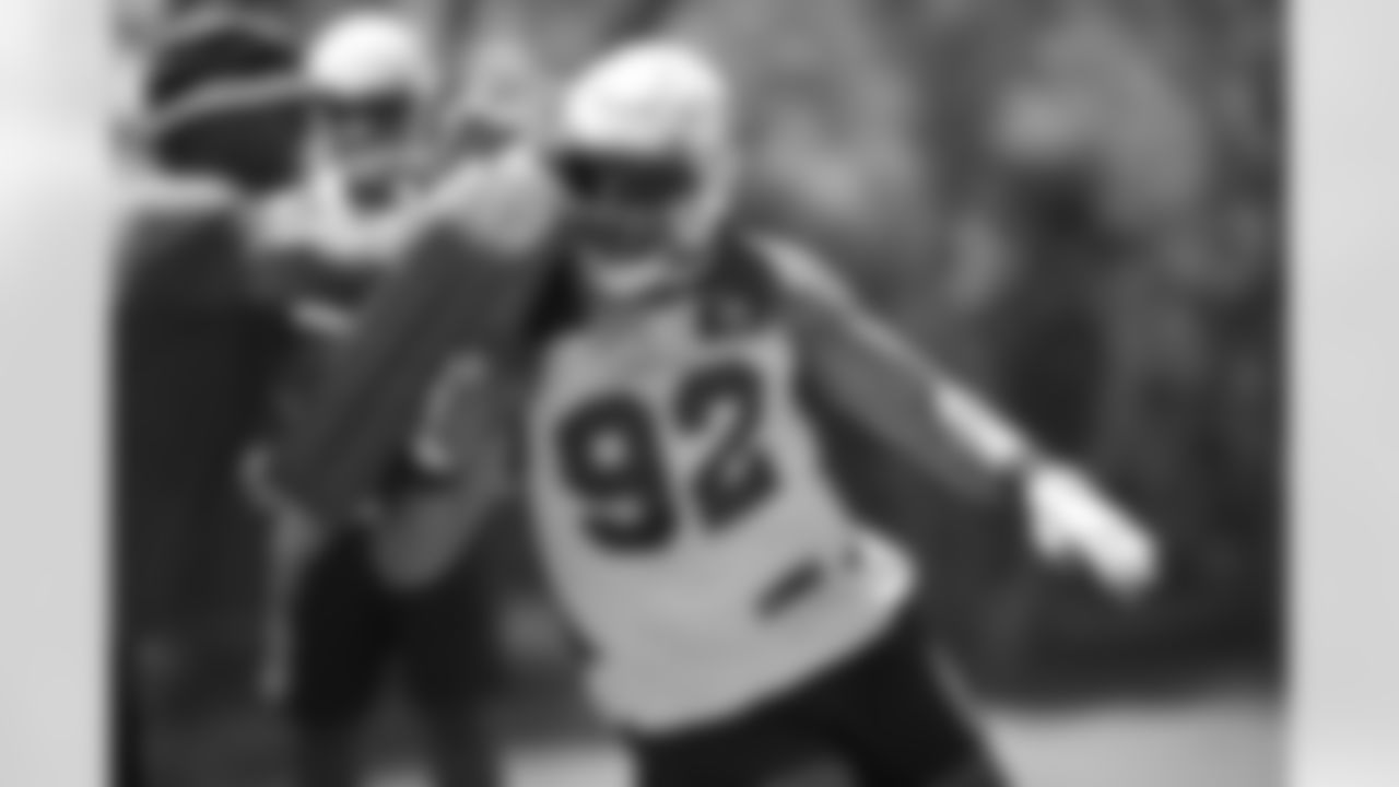 Arizona Cardinals defensive end Matt Dickerson (92) practices during Week 1 of the OTA offseason program on Tuesday, May 24, 2022 in Tempe, AZ.