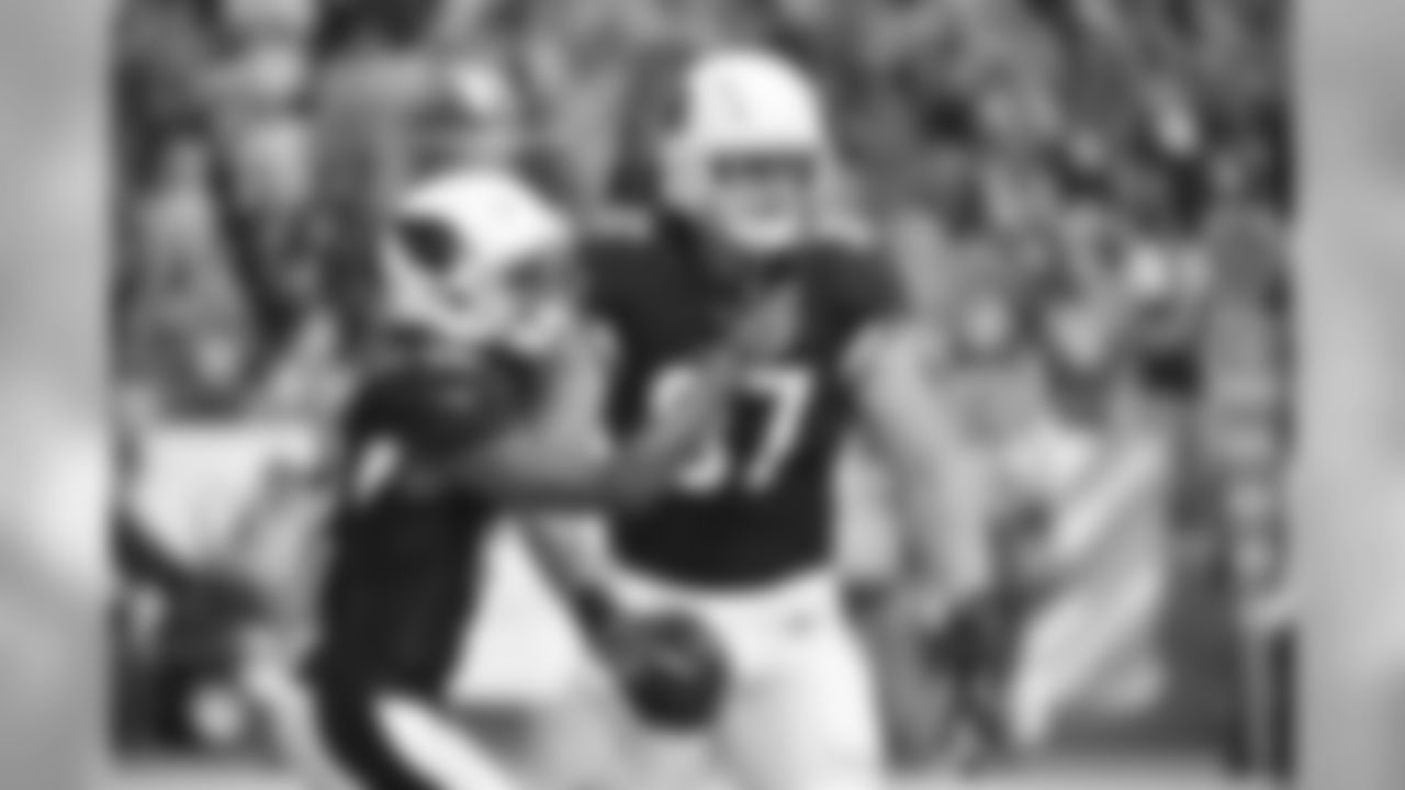 TE Troy Niklas: Six points
