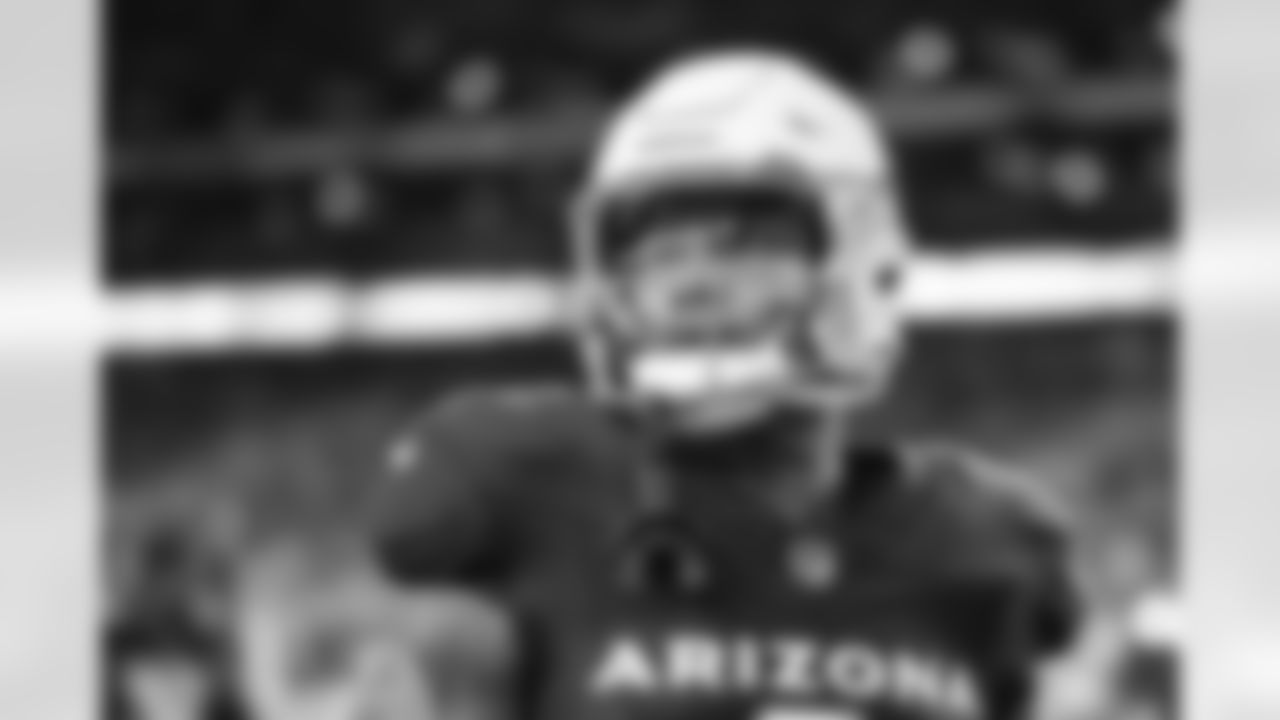 Arizona Cardinals running back James Conner (6) during the 2023 preseason game between the Arizona Cardinals and the Denver Broncos on Friday, Aug 11, 2023 in Glendale, AZ.