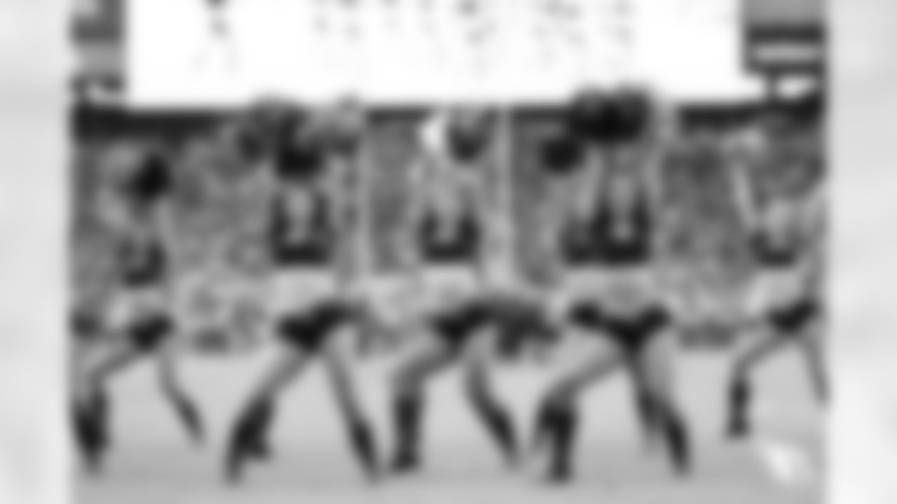 The Arizona Cardinals Cheerleaders during the Week 5 game against the Cincinnati Bengals on Sunday, Oct. 8, 2023.
