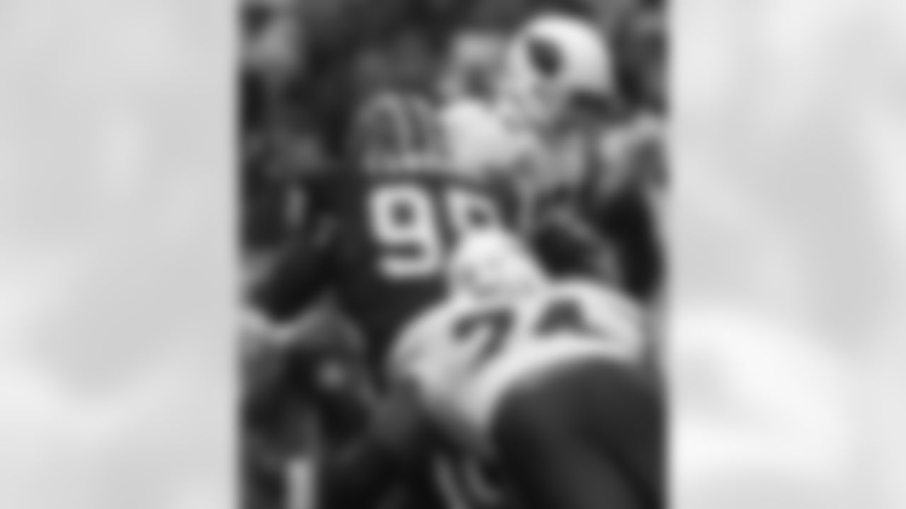 2004: QB Josh McCown is sacked by Buffalo's Ron Edwards
