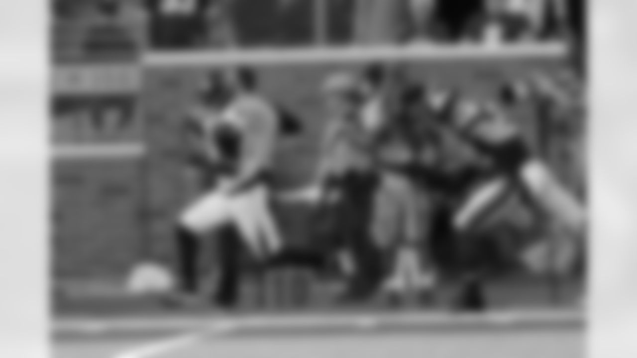 WR Devin Hester